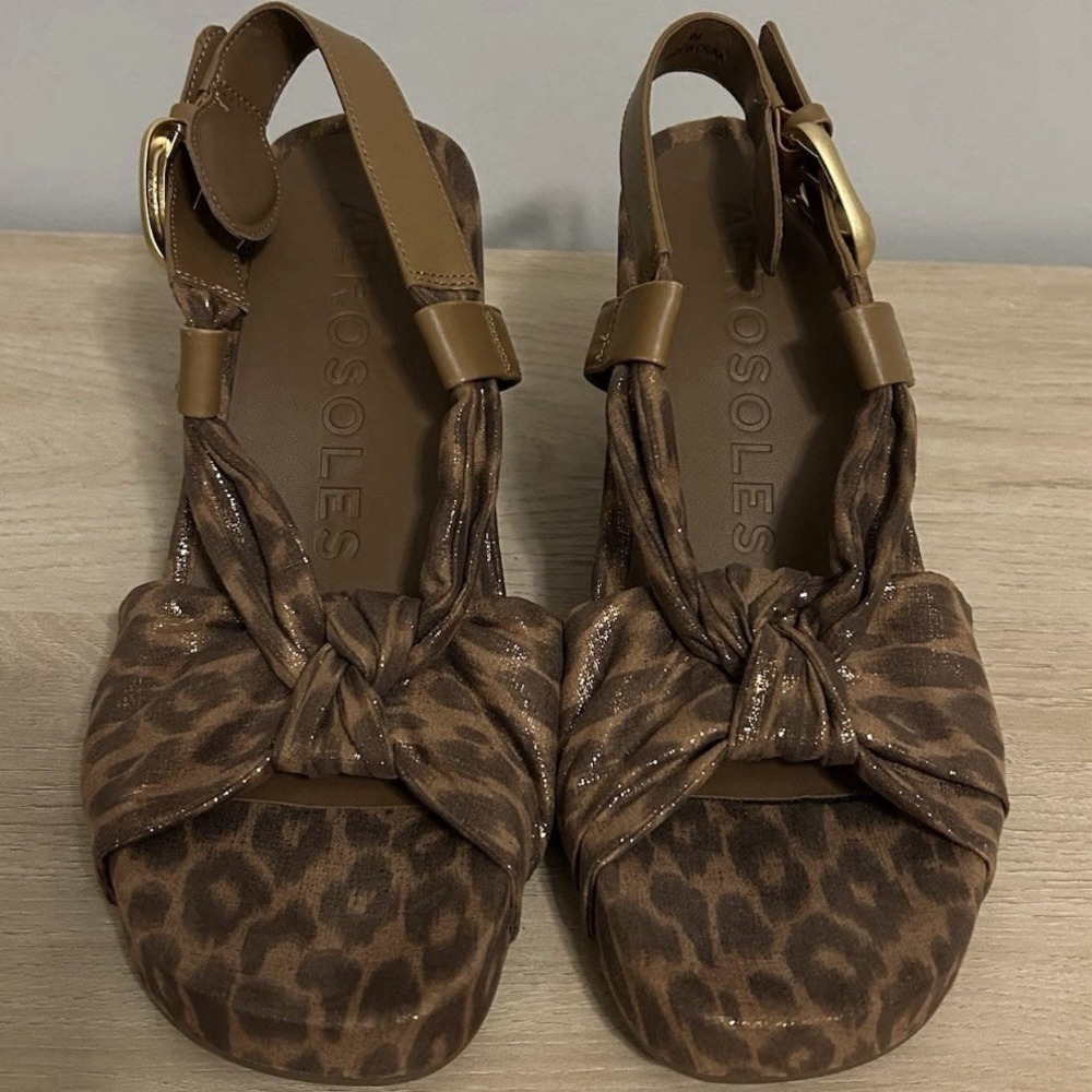 Aerosoles Leopard Print Fabric Low Wedge Slingback Gold‎ Buckle Open Toe Sandals